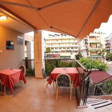 Dost Hotel 2*