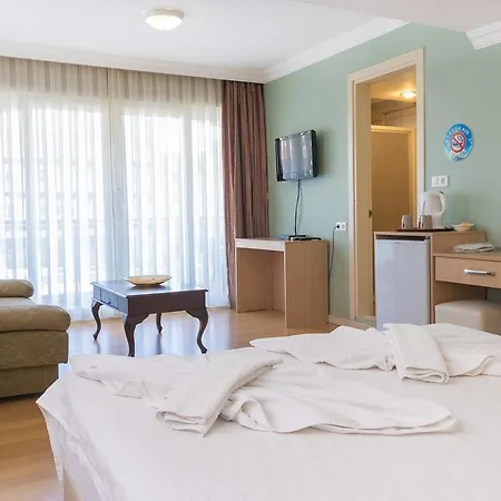Hotel Dost 2*