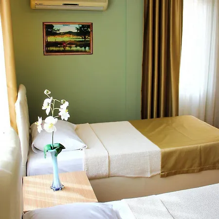 Dost Hotel 2*